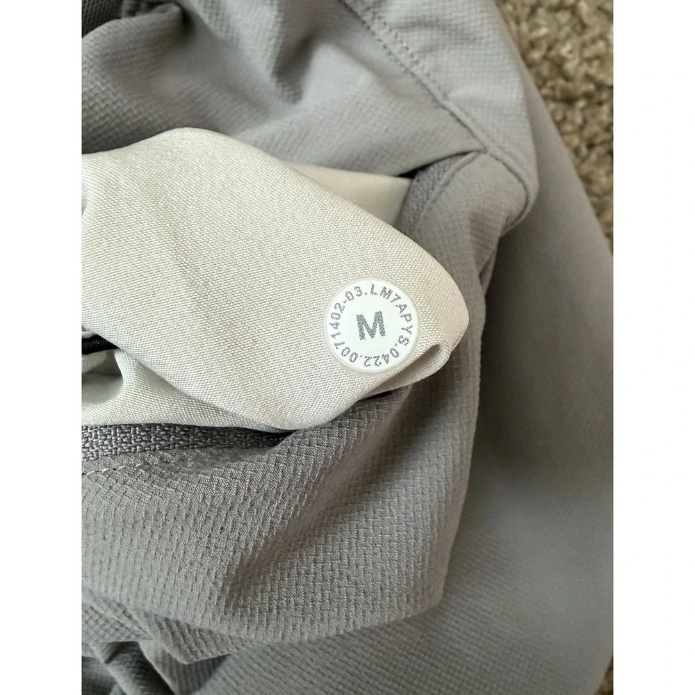 lululemon athletica Men's Light Gray Athletic Shorts